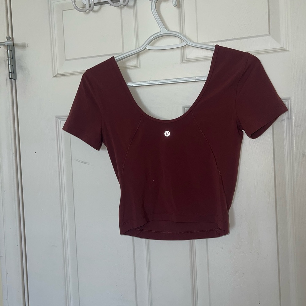 lululemon align tee size 4 in burgundy, regular length